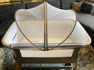 Mambobaby Crib for sale