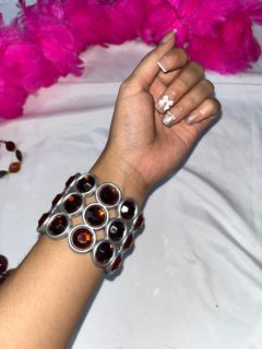 Nacklace and bangle bracelet