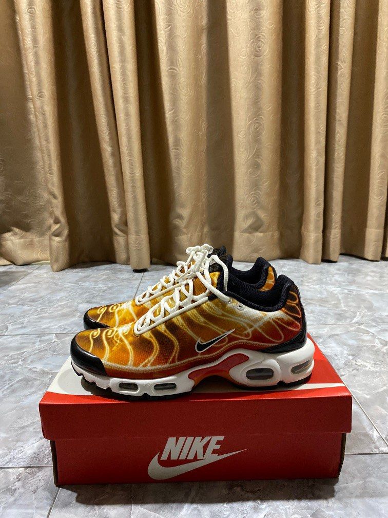 Nike air max plus volcano deals