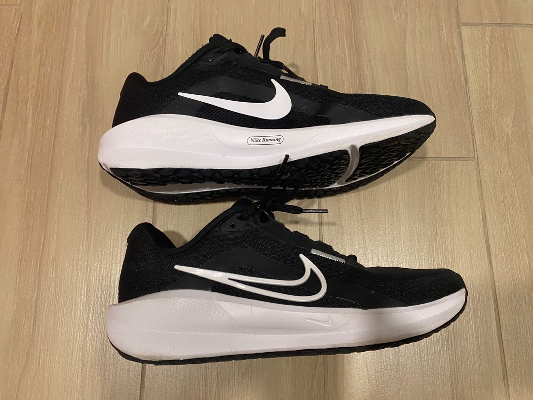 nike downshifters 13 running shoes