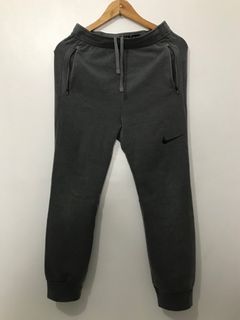 Nike swoosh zip-pocket jogger pants