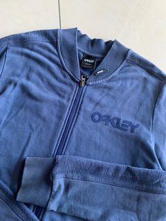 (Category: ) located in . Submitted by yeewanthrift (Listing ID 1308181016, Image 1). Description: .