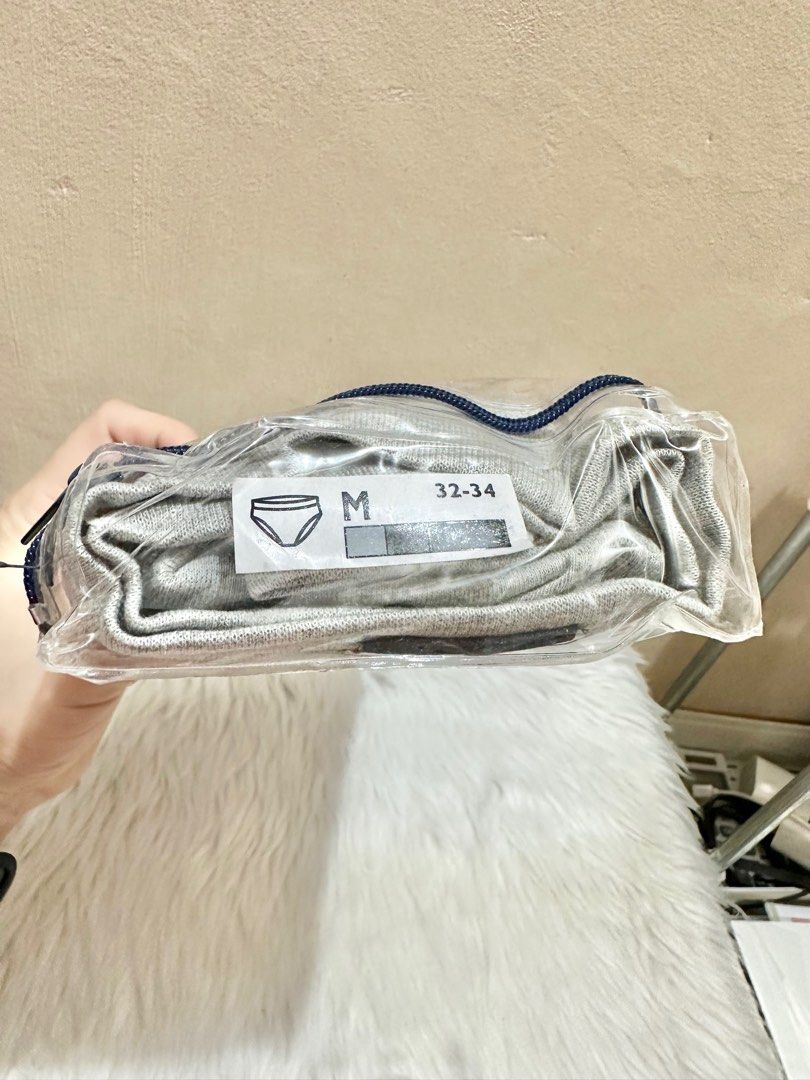 Original Tommy Hilfiger 4 pack cotton brief in size medium (Category: Underwear) located in Las Pinas. Submitted by anasonlineshophtplaspinas (Listing ID 1308307840, Image 2). Description: Original Tommy Hilfiger 4 pack cotton brief in size medium.