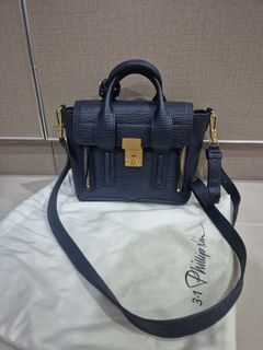 (Kategori: ) berada di . Dikirim oleh rossie.rtw (ID iklan 1308208209, Gambar 1). Deskripsi: .