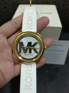 Preloved Original MK silicone watch