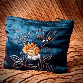Rare Find! SUZHOU EMBROIDERY 苏绣 Sūxiù Intricate Gold Thread Couched Hand Embroidered Silk Pouch Traditional Chinese Needlework Specimen