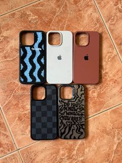 Selling iPhone 14 Pro max cases