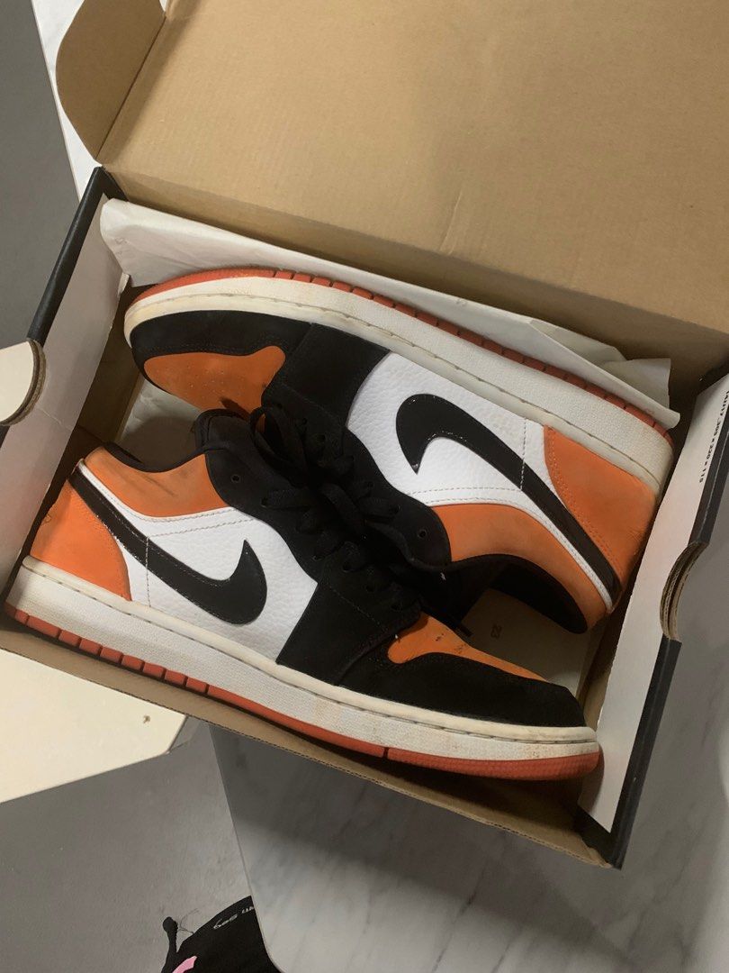 Low shattered backboard outlet