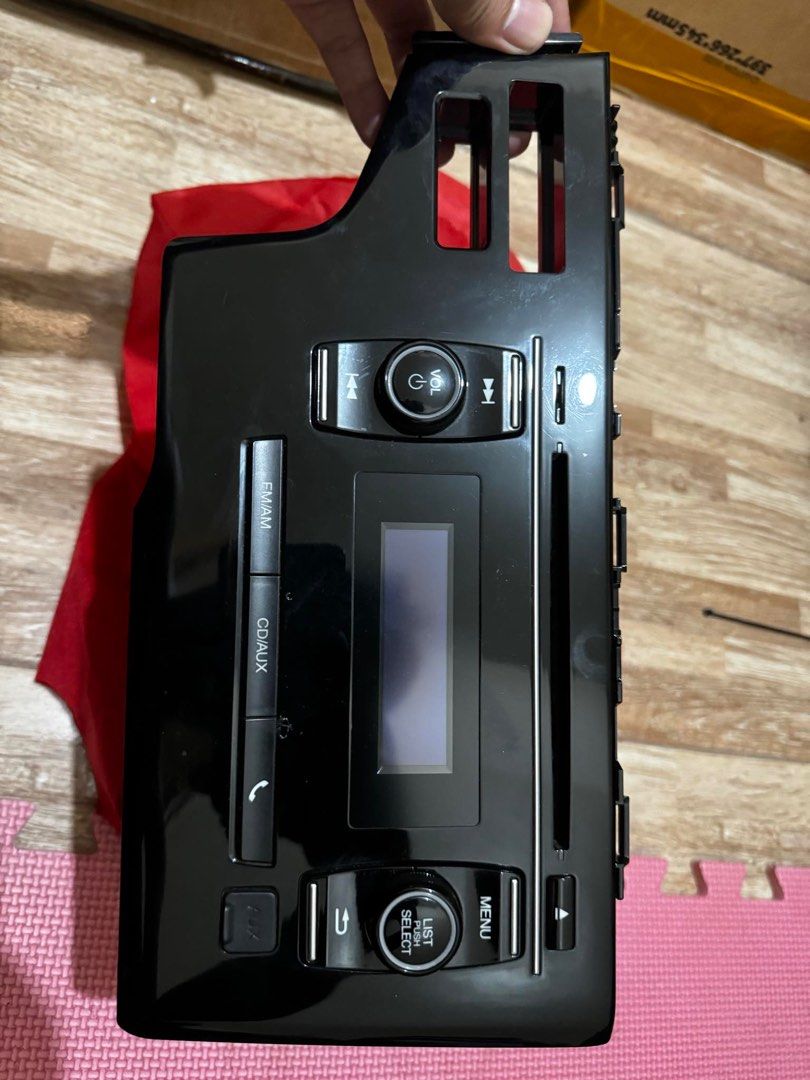 STOCK HEAD UNIT FOR JAZZ GK 2015-2017 (Category: Body Parts and Accessories) located in Valenzuela. Submitted by reinercorpuzrj (Listing ID 1308134755, Image 2). Description: Stock head unit No harness Came from Jazz GK V variant 2015 .