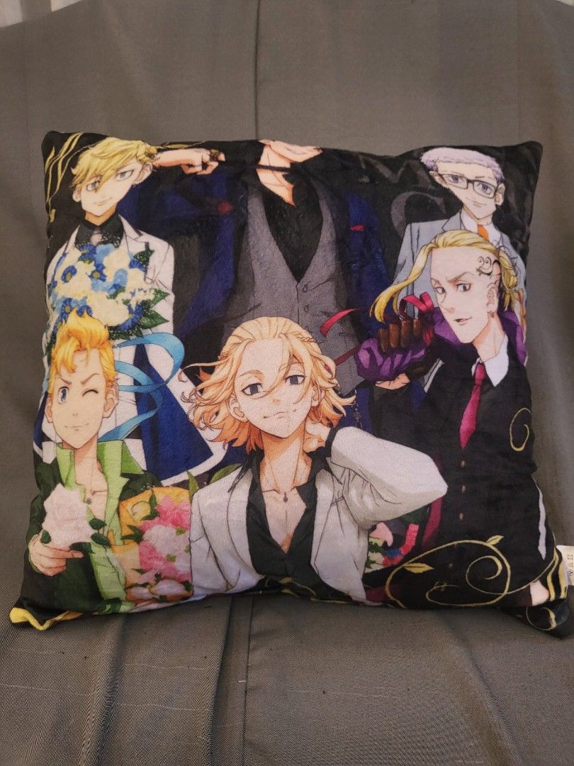 Tokyo Revengers Square Pillow (Category: Bedding & Towels) located in San Fernando. Submitted by jpmarketplace2023 (Listing ID 1308210780, Image 1). Description: 💚 All items are authentic from Japan. 💛 MOP: GCash (❌️ GCash Protect) 🩵 MOD: LBC only (❌️ S. Checkout, COD, COP) 💙 Meet-up: Vista Mall, San Fernando, Pampanga 💜 All items are on-hand. 🧡 First to pay gets the item first. ❤️ Breakable items are packed with care and caution. Seller wi