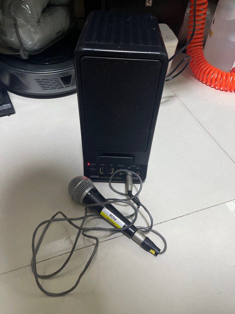 Yamaha monitor speaker MS20S with Shure microphone PG58, Audio