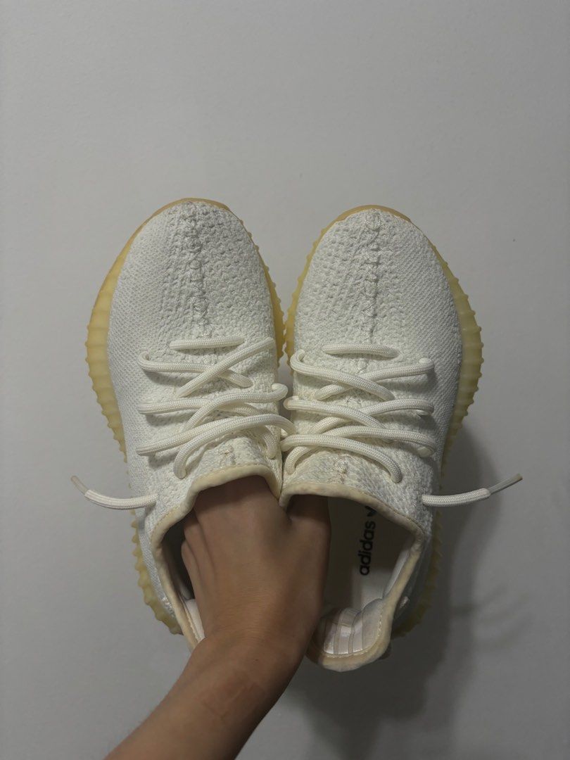 cleaning yeezy 350 triple white