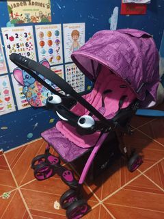 Apruva aller reversible stroller for Baby girl good as new