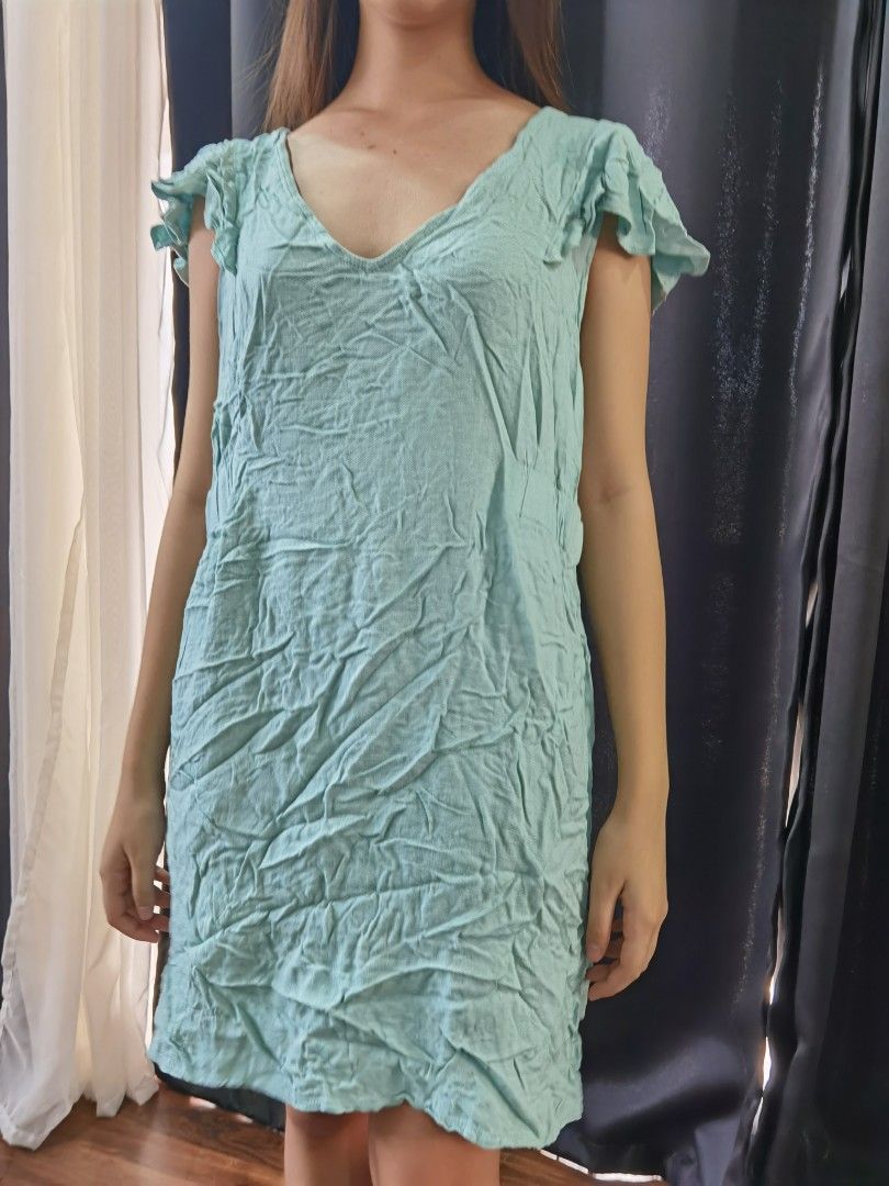 Assorted dresses (Category: Dresses) located in Mabalacat. Submitted by thriftte (Listing ID 1308385434, Image 3). Description: Pic 1 zara large on tag can fit medium Pic 2 kiabi xl Pic 3 medium.
