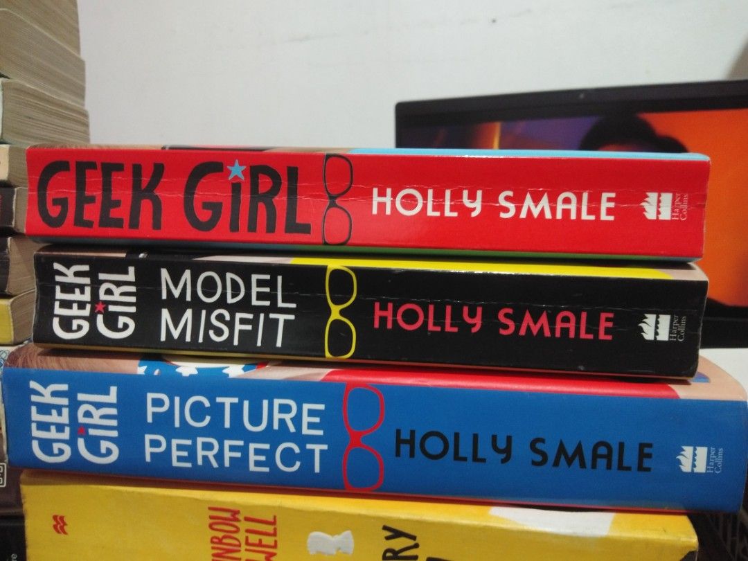 Books for sale! (Category: Storybooks) located in Baguio. Submitted by asiacee (Listing ID 1308420493, Image 1). Description: Hey there, bookworms! I'm selling my preloved books for less. ✨ ALL ARE IN VGUC. DM me for prices and more details. PRICE RANGE: 60-350 If you're getting 2 OR MORE, I can give a discount. Please DM me for the individual photos and details. BUNDLE: GEEK GIRL SERIES - VGUC - no flaws - 350 for all RFS: need funds + can't rea