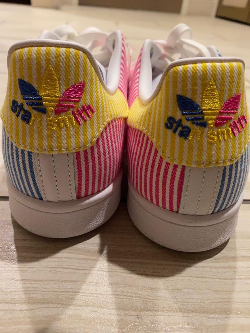 Stan smith pride edition deals