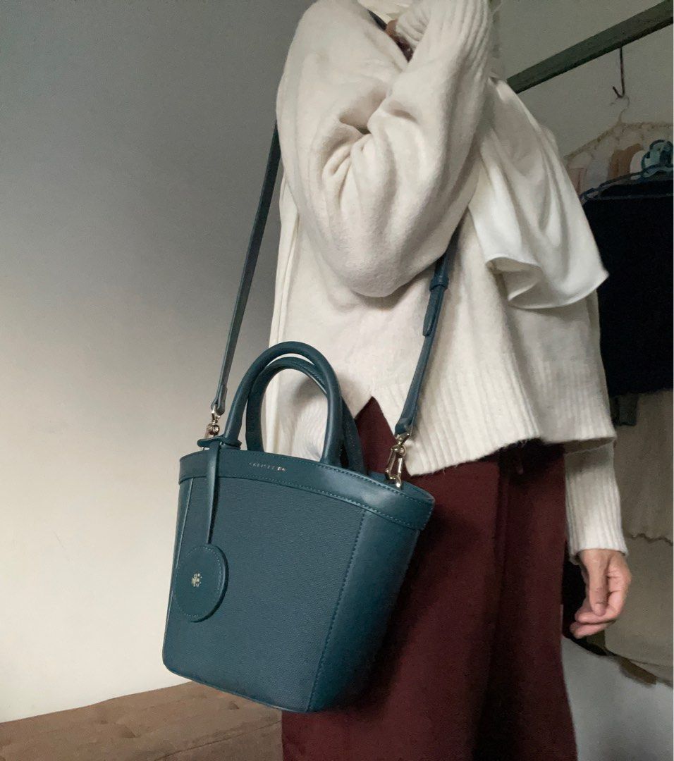 Christy Ng Alani Top Handle Bag, Women's Fashion, Bags & Wallets, Cross-body Bags on Carousell