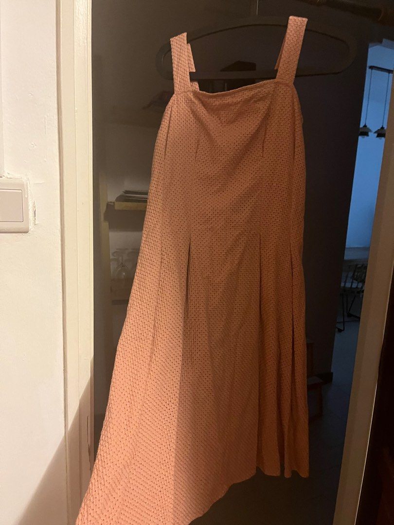 Cute vintage dresses Great for casual outing Women s Fashion Dresses Sets Dresses on Carousell