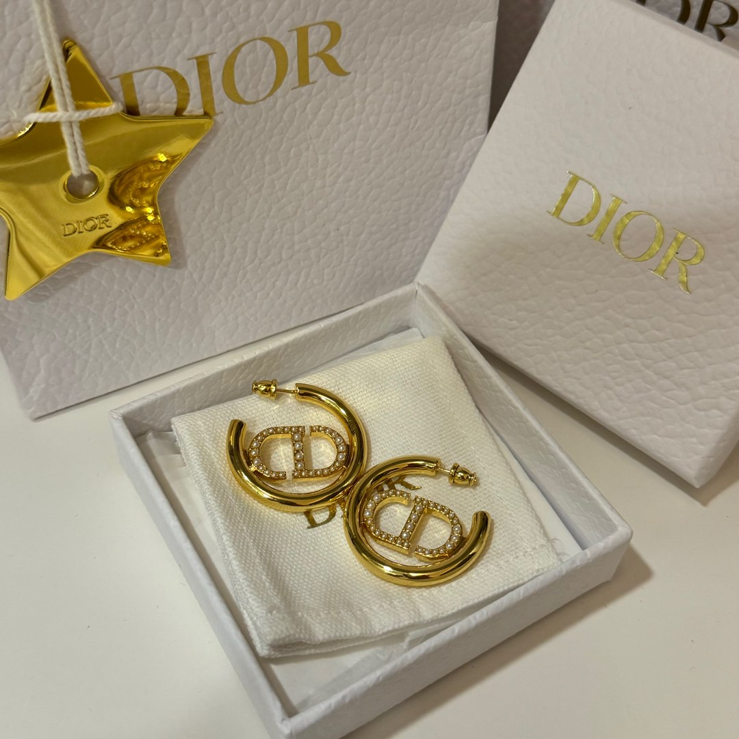 Dior earrings 2018 store