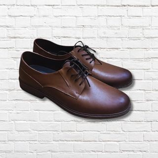 Easy Soft British Deluxe Formal Shoes by World Balance
