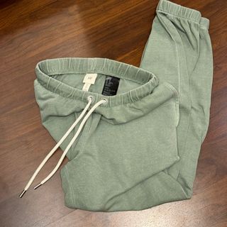 (Category: ) located in . Submitted by e6buy (Listing ID 1308471717, Image 1). Description: .