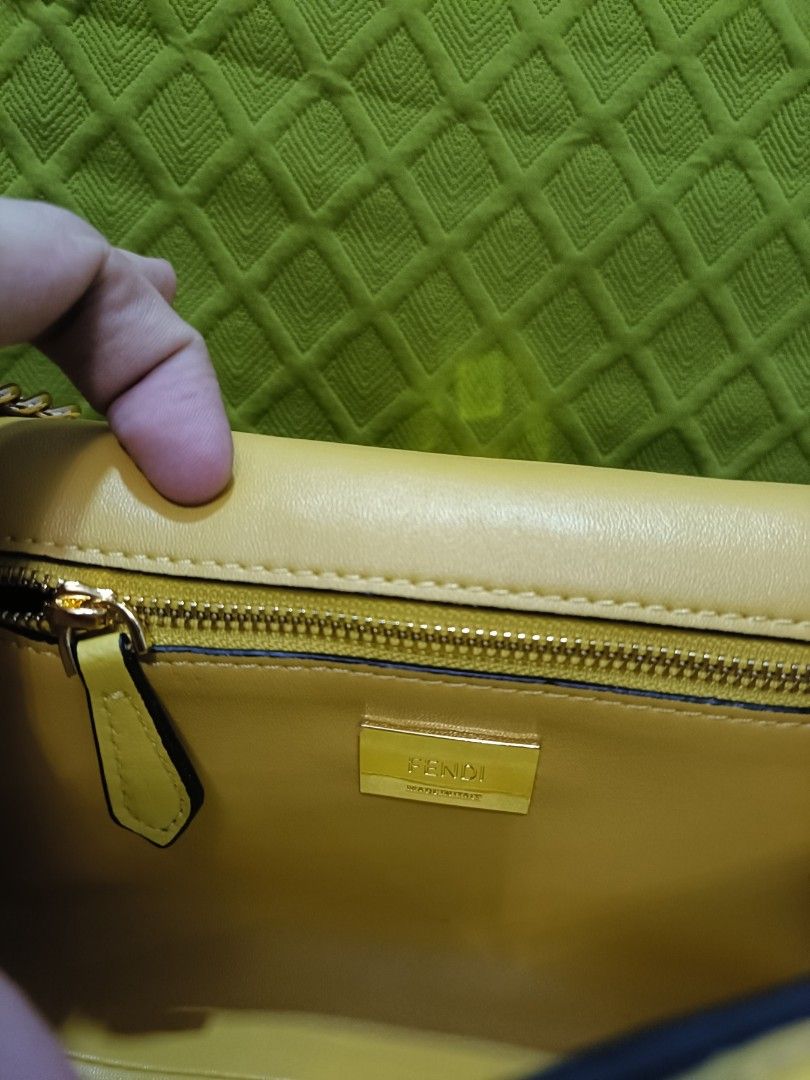 Japn Preloved FF yellow shoulder chain bag (Category: Luxury Bags & Wallets) located in Cebu City. Submitted by erlacoleccion (Listing ID 1308460187, Image 3). Description: 🇯🇵 Japan Auction bag 🇯🇵 Genuine leather 🇯🇵 Quality Assurance GUARANTEED 💯 🇯🇵 with etikita coded.