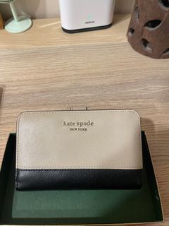 (Category: ) located in . Submitted by kellyong (Listing ID 1308333960, Image 1). Description: .
