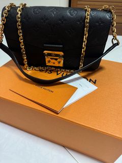 (Category: ) located in . Submitted by shida_syaz (Listing ID 1308350425, Image 1). Description: .
