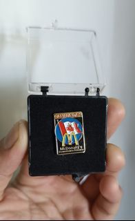 Mc Donalds Canada Day Lapel Pin