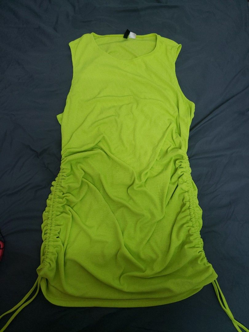 Neon Green H&M Short Dress, Women's Fashion, Dresses & Sets, Dresses on  Carousell