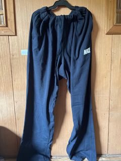 (Category: ) located in . Submitted by thriftcrate2021 (Listing ID 1308380915, Image 1). Description: .