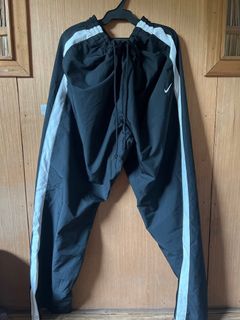 (Category: ) located in . Submitted by thriftcrate2021 (Listing ID 1308383865, Image 1). Description: .