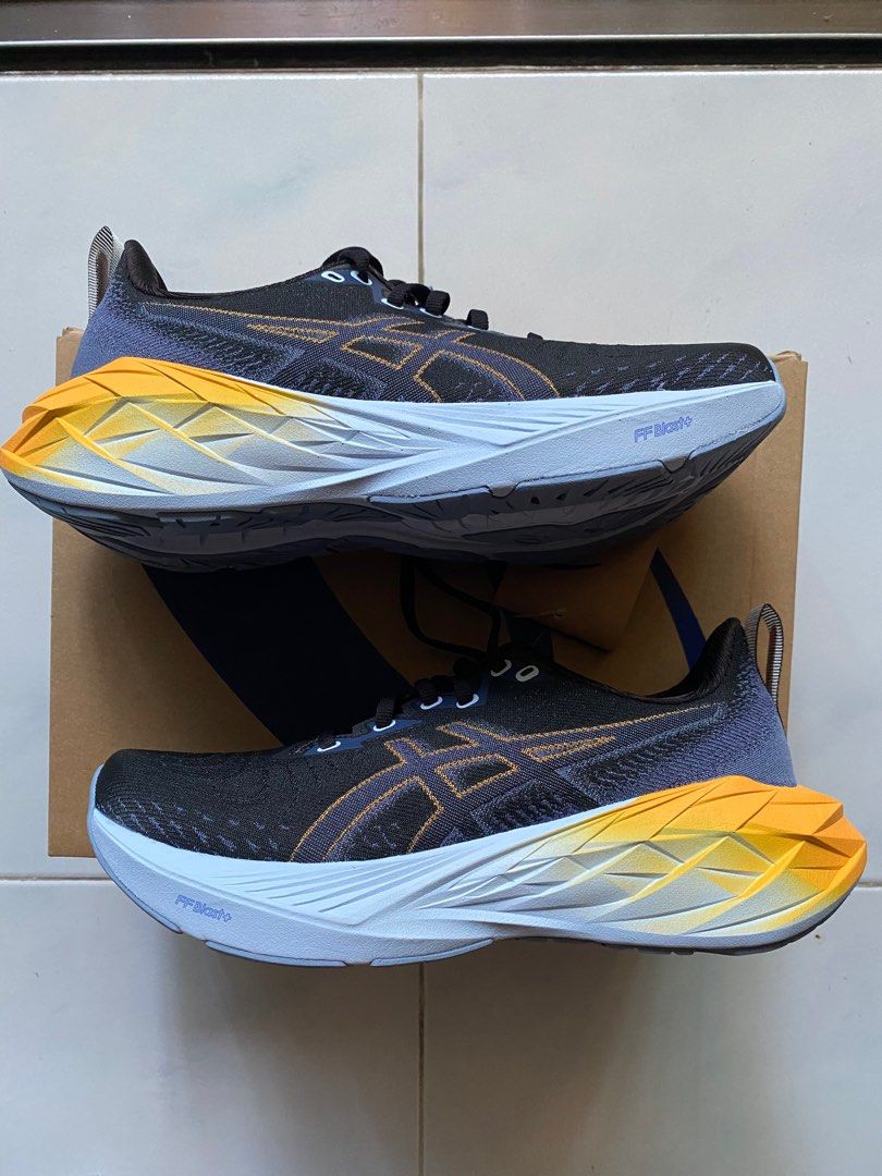 Novablast 4 BLACK Thunder Blue Men s Fashion Footwear Sneakers on Carousell