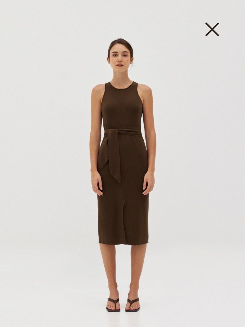 olym ribbed knit midi dress (Brown), Women's Fashion, Dresses & Sets, Dresses on Carousell Fashion