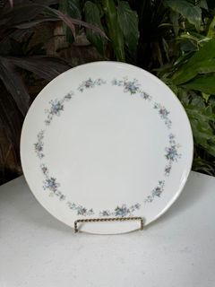 One piece Noritake charm flower dinner plate