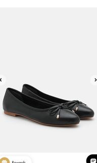 (Category: ) located in . Submitted by Clearance.clothes (Listing ID 1308332989, Image 1). Description: .