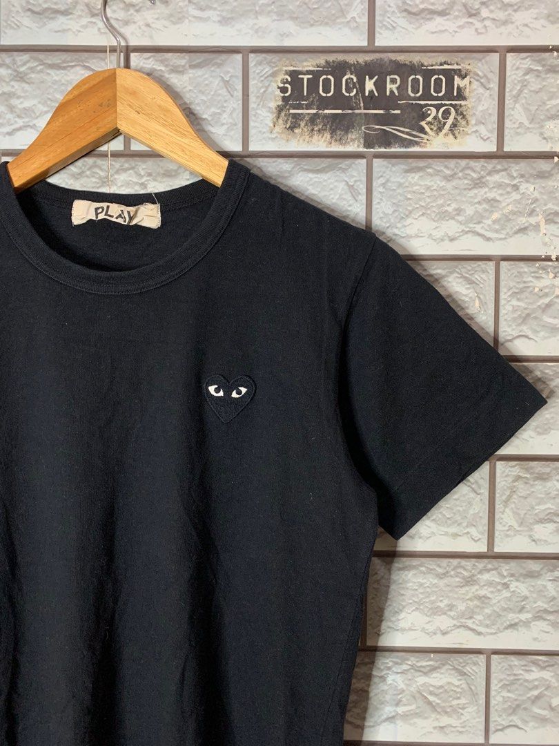 Play comme des garcons black heart T shirt Women s Fashion Tops Shirts on Carousell