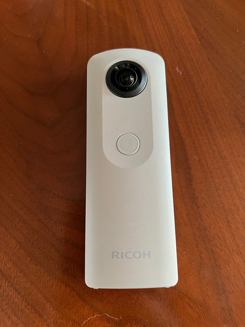 【新品未使用】RICOH THETA SC ホワイト（白） Amazon | RICOH 360度カメラ RICOH THETA SC (ホワイト) 全天球