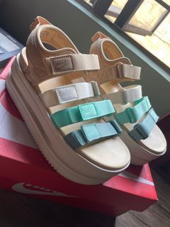 Rush‼️Rare Limited Edition Nike Women’s Icon Classic Sandals - Mineral (off white color)