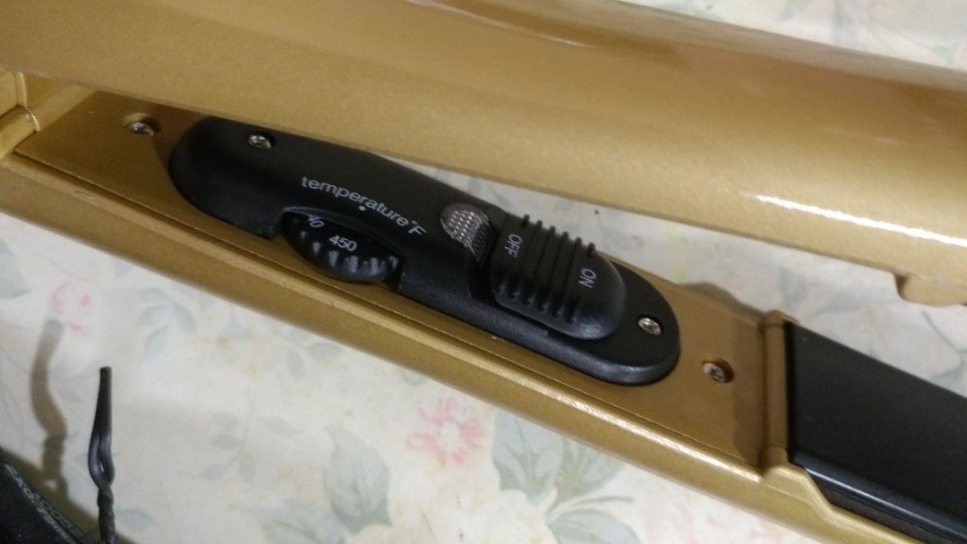 Sedu revolution nano tourmaline ionic styling iron hot sale
