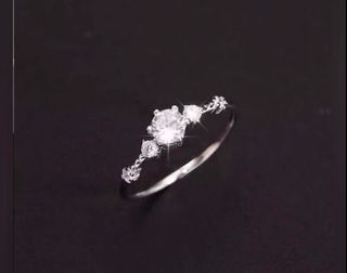 (Category: ) located in . Submitted by buysellcloset (Listing ID 1308391247, Image 1). Description: .