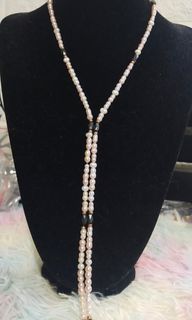 SO STYLISH‼️REAL PEARL HEMATITE‼️
RARE MULTI-WAY ❤ CAN BE WORN CHOKER OR LONG NECKLACE OR BRACELET❤
NATURAL PINK BLUSH 6.5 mm Akoya Freshwater Pearl Necklace 36 inches long
Hand knotted Pearl Beaded Natural color

Weight 40.4 grams
Direct from JAPAN 🇯🇵