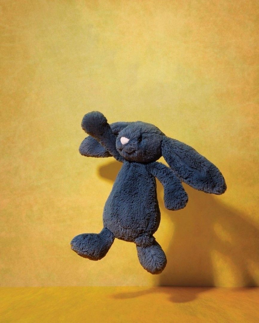 Medium Bashful Inky Bunny インキー黒 Bashful Medium Inky Bunny