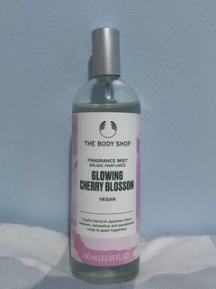 THE BODY SHOP GLOWING CHERRY BLOSSOM