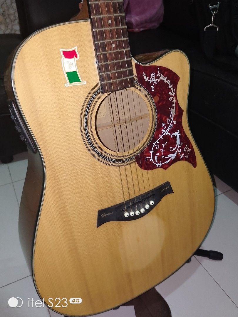 Thomson Acoustic Guitar (Category: Other Audio Equipment) located in Quezon City. Submitted by newearth.5e4634 (Listing ID 1308416030, Image 3). Description: For sale! Thomson acoustic guitar, almost brandnew Standard size Pm sa may gusto Central ave qc.