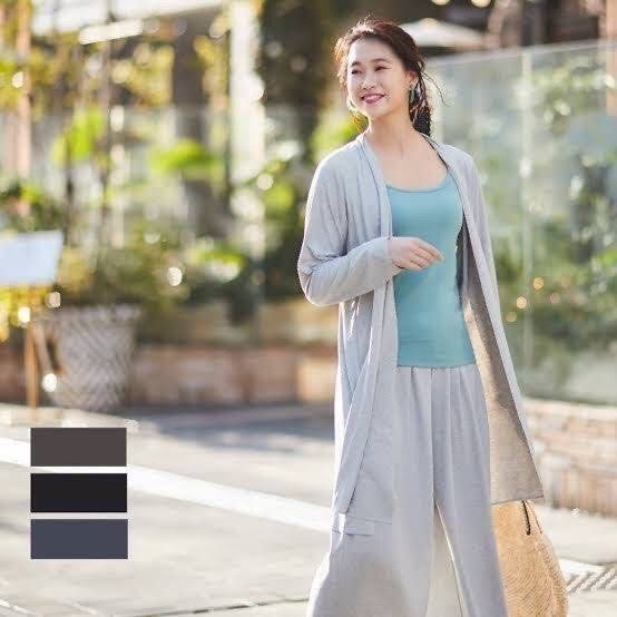 UNIQLO airism cardigan Women s Fashion Coats Jackets and Outerwear on Carousell