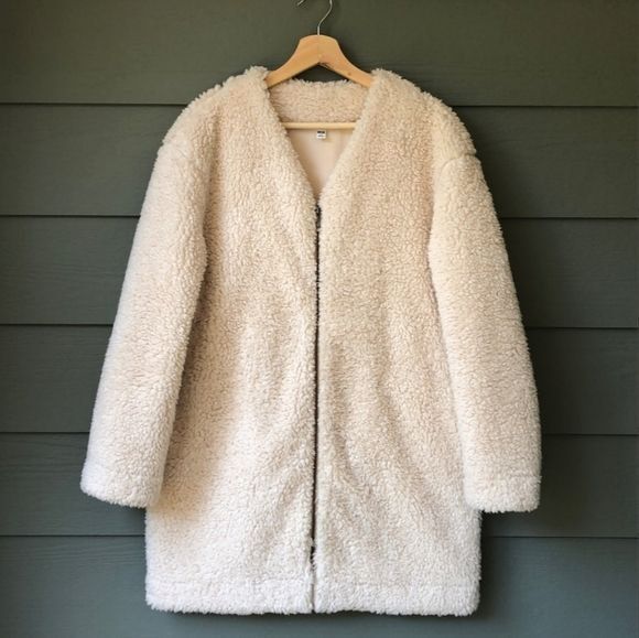 Uniqlo Fleece Teddy Coat Women s Fashion Coats Jackets and Outerwear on Carousell