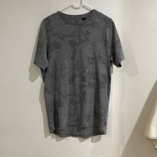 Used Levis Grey T-Shirt