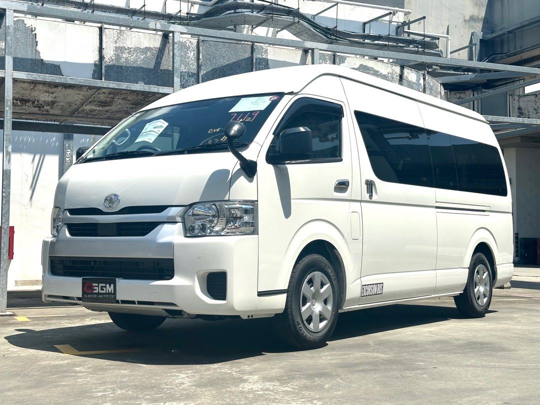 (NEW) Toyota HiAce Commuter GL628726837021471123