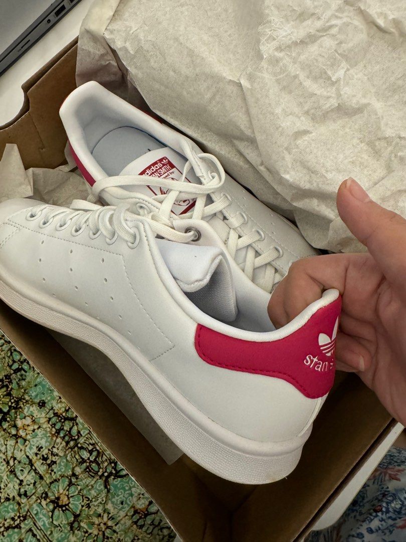 Hot pink stan smith shop